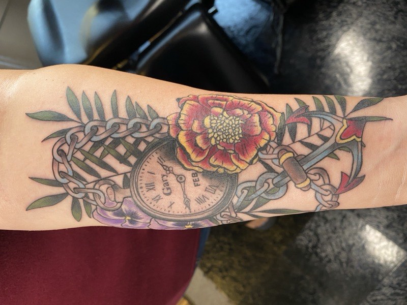 Traditional swallow tattoo — bold outline sailor icon